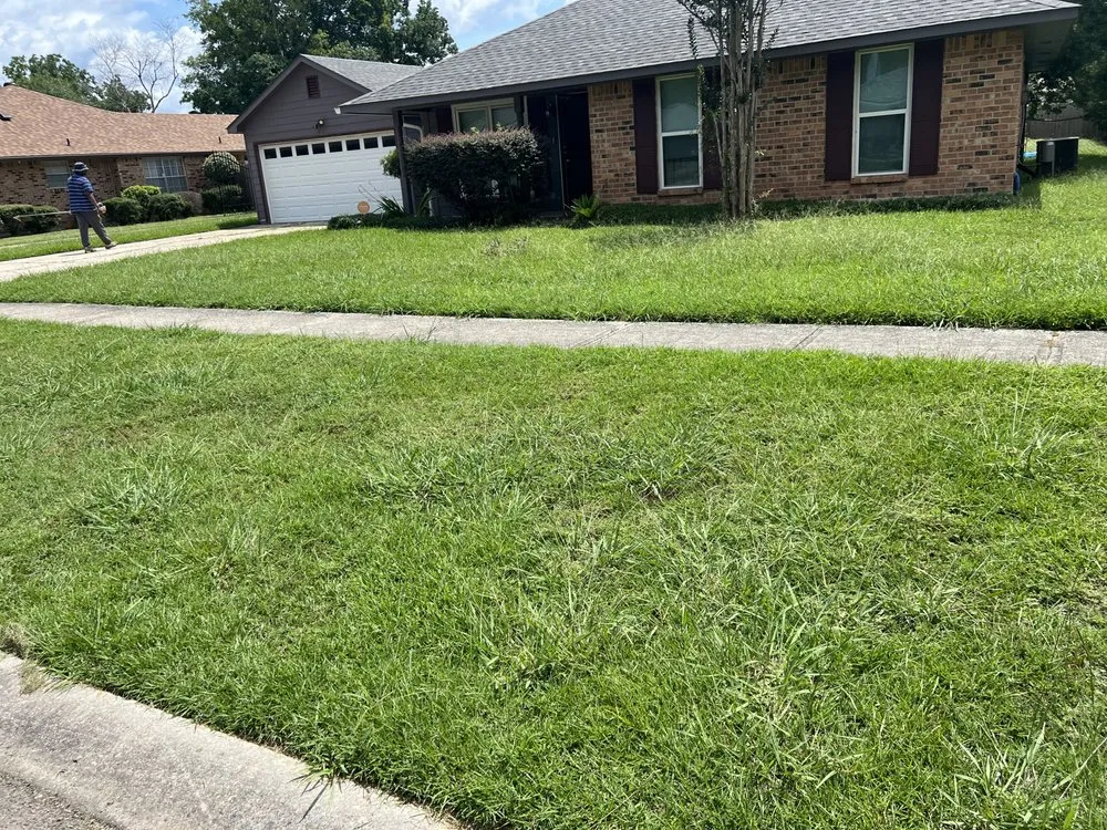 Affordable lawn care service in Baton Rouge, LA - Scott’s Lawn Service