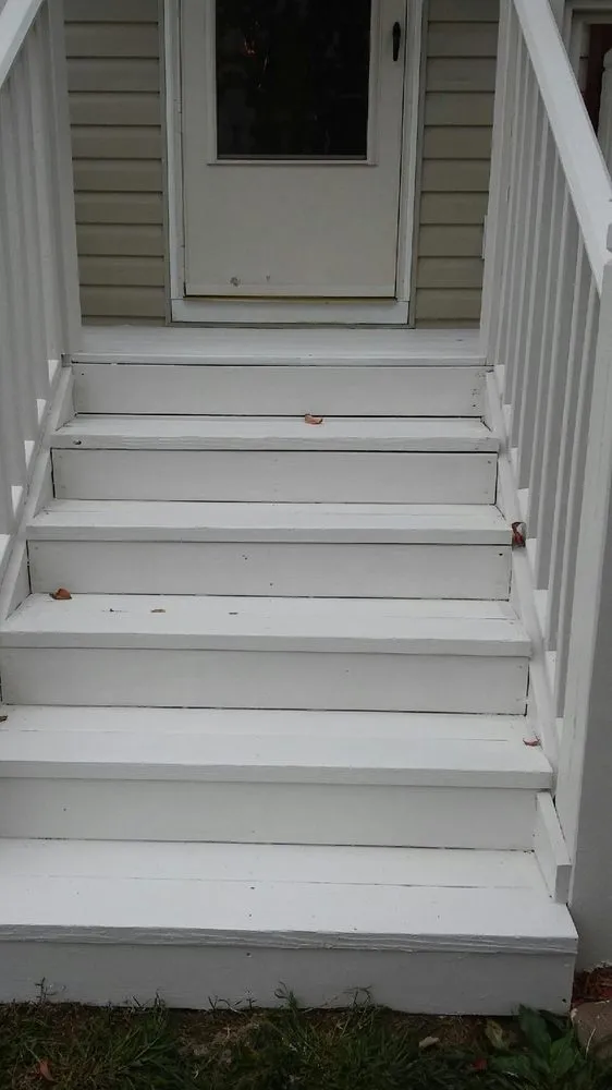 Professional landscaping services with custom design in Jonesborough, TN by Scott’s Mowing and Landscaping