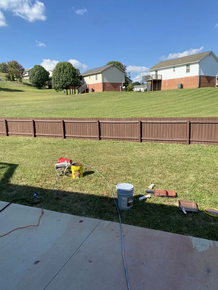 Affordable yard cleanup service experts serving Jonesborough, TN - Scott’s Mowing and Landscaping
