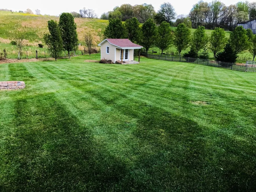 Reliable yard cleanup service with custom design across Jonesborough, TN - Scott’s Mowing and Landscaping