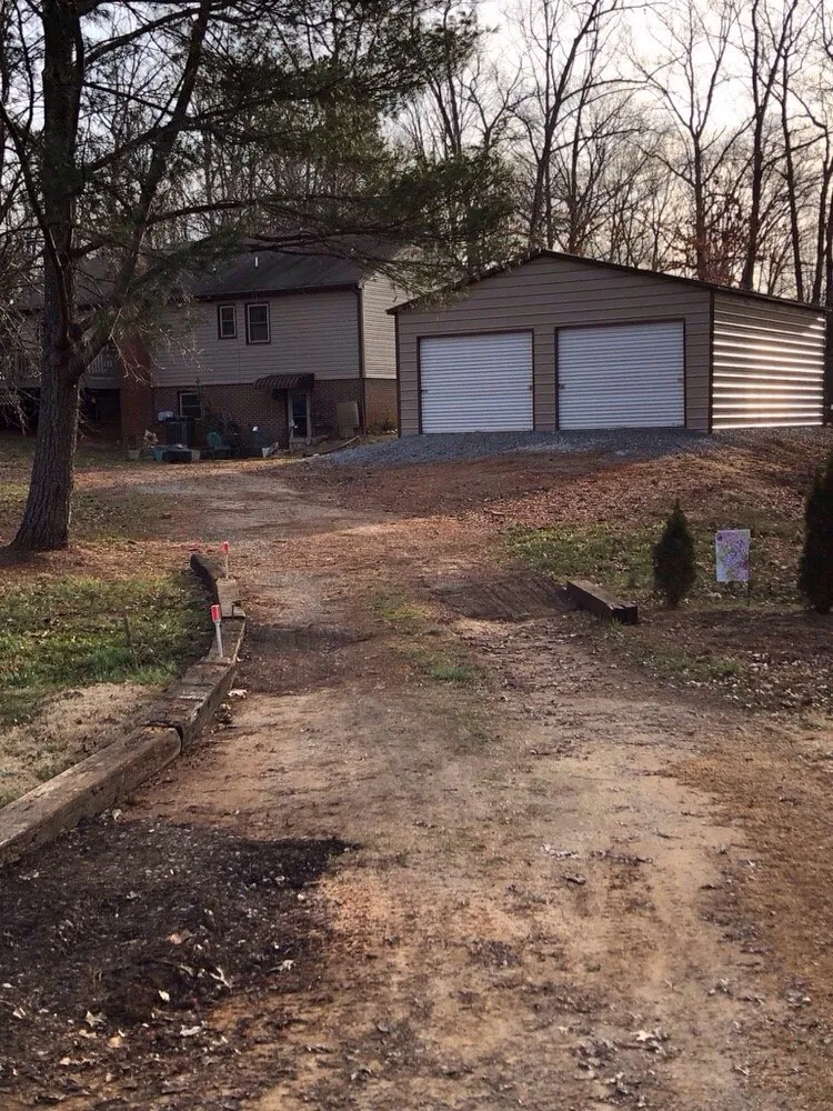 Top-rated lawn care service in Lynchburg, VA - Scott's Mulch & More