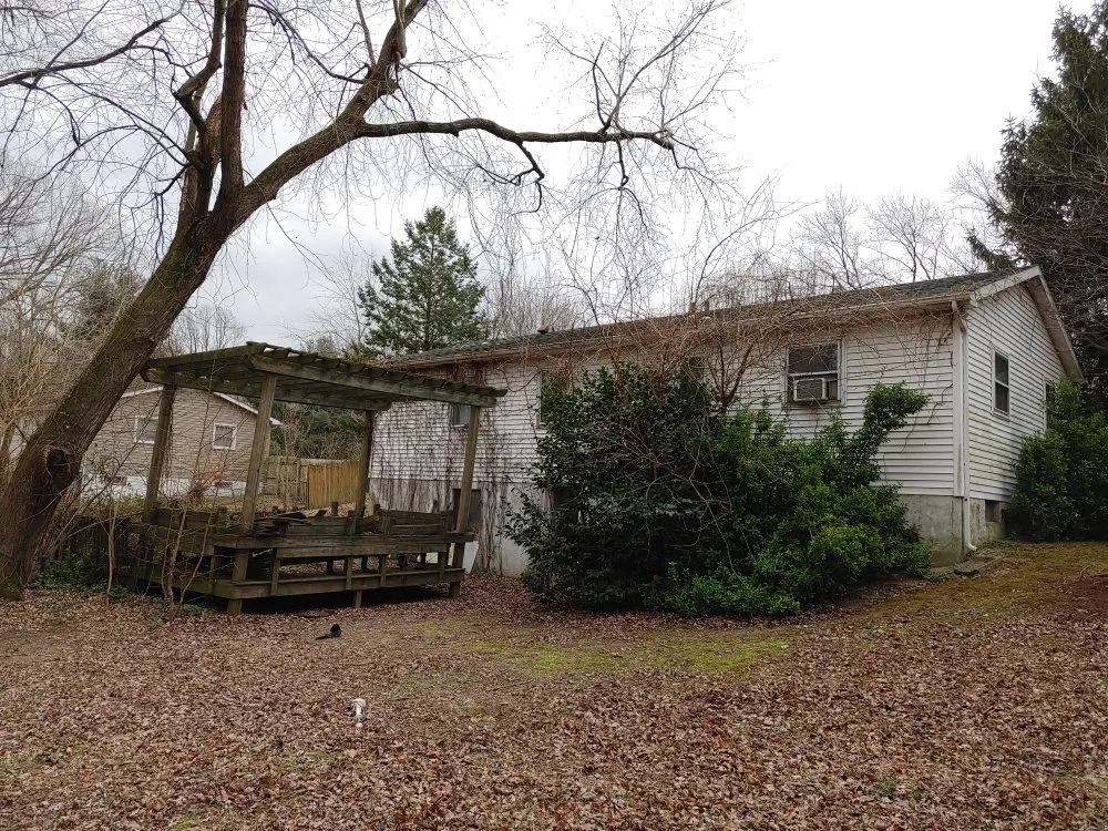 Expert garden landscaping in Dover, DE by Scotty's Lawn Care Service