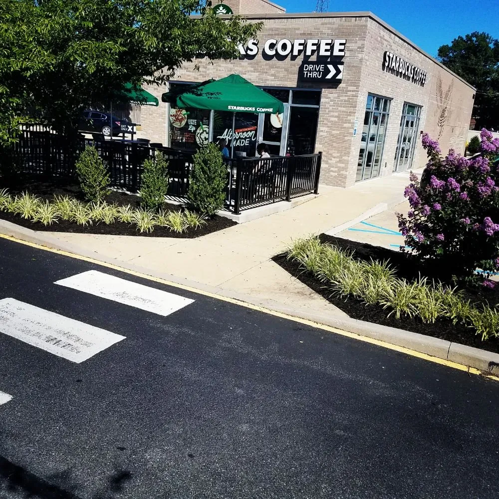 Professional yard maintenance in Dover, DE - Scotty's Lawn Care Service