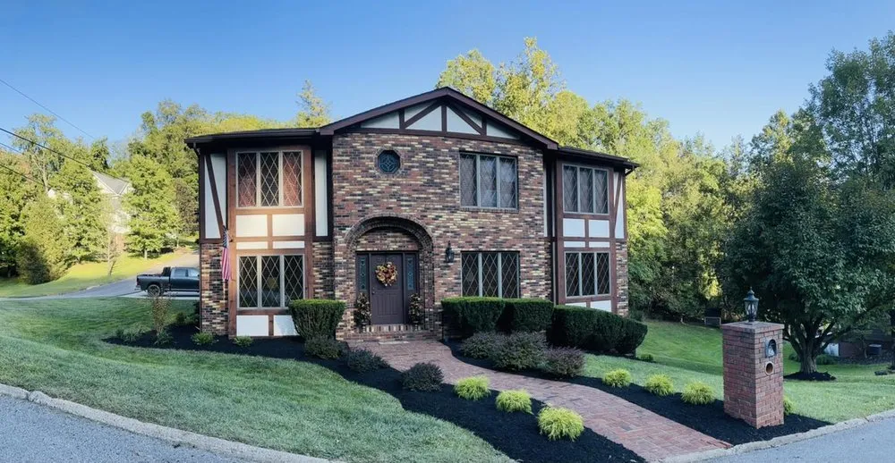 Reliable lawn care service in Charleston, WV by ScottyScapes