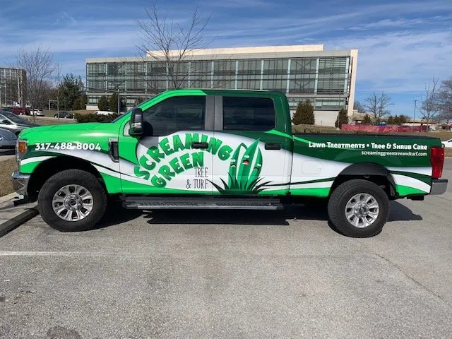 Trusted yard maintenance near you across Indianapolis, IN - Screaming Green Tree & Turf
