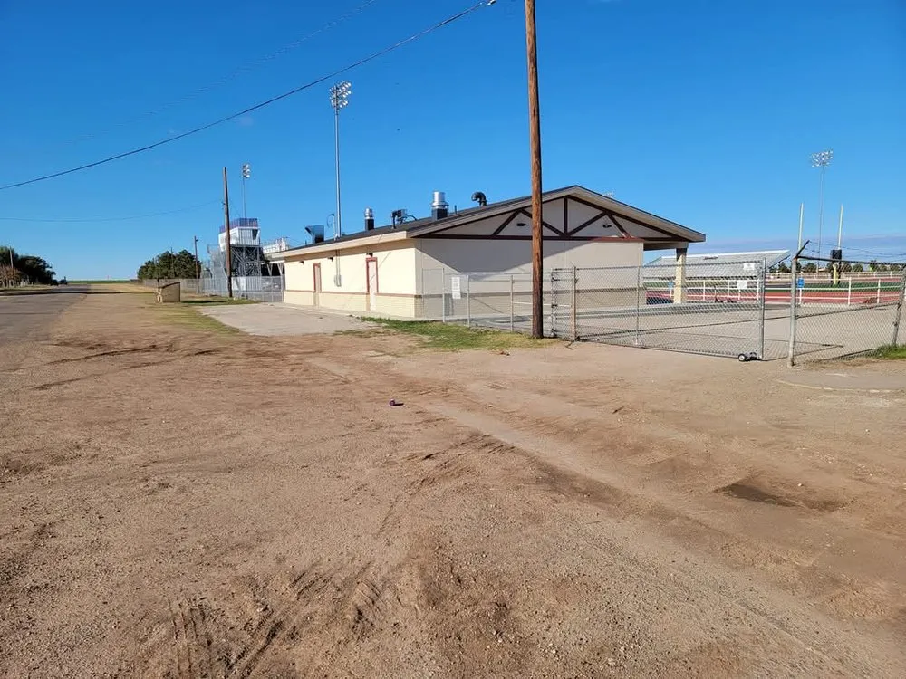 Expert yard maintenance in Panhandle, TX - Scroggs Fencing