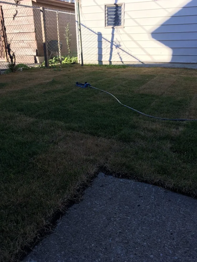 Local lawn mowing service in Chicago, IL by Scully Maintenance