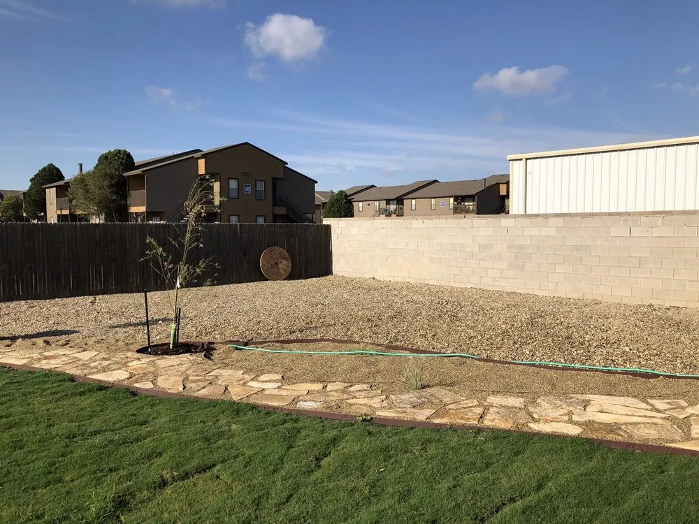 Affordable residential landscaping experts serving Midland, TX - Scully Stone