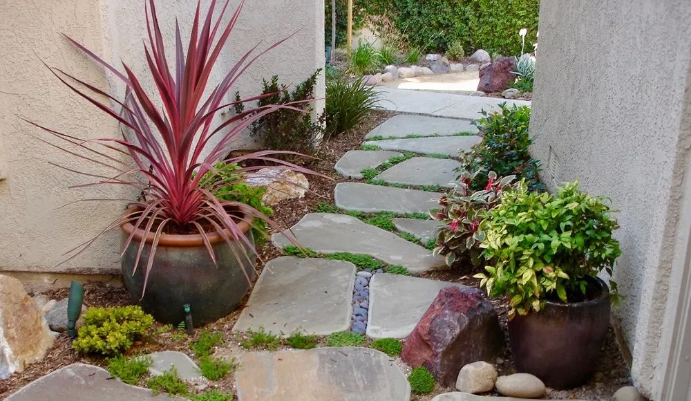 Local yard maintenance in Simi Valley, CA - Sculptured Gardens Alive