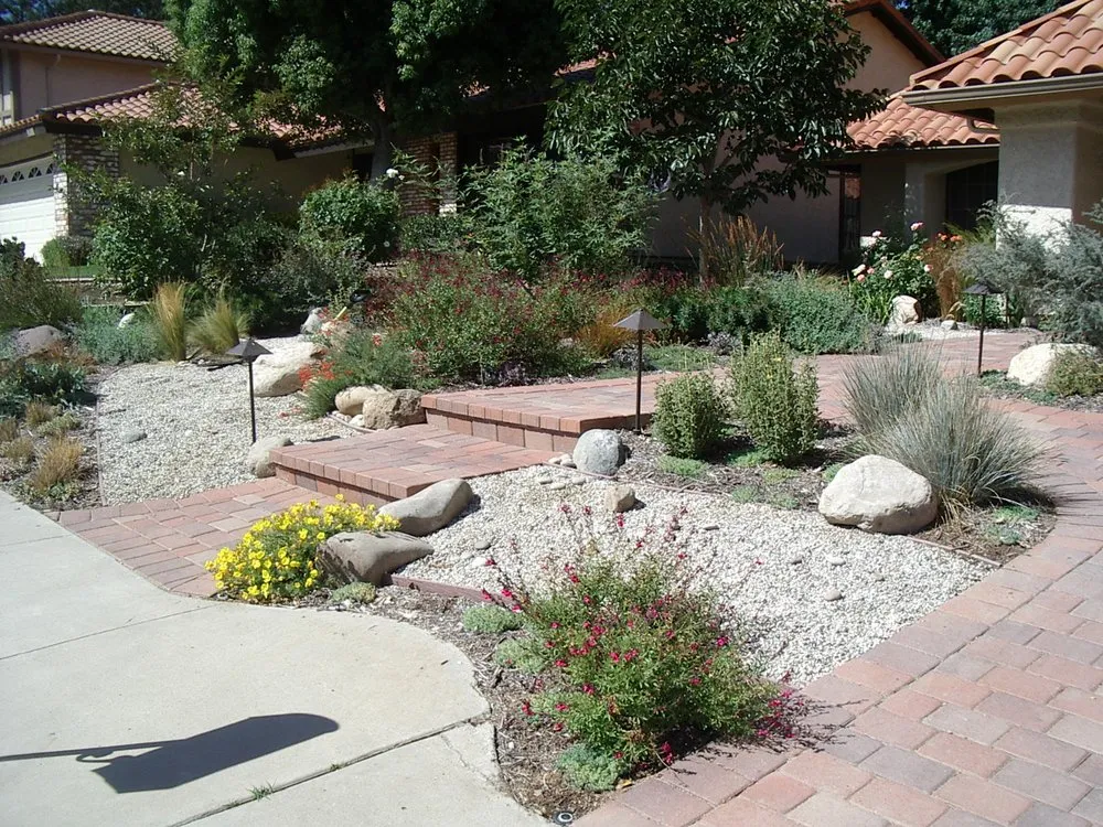 Local yard cleanup service experts serving Simi Valley, CA - Sculptured Gardens Alive