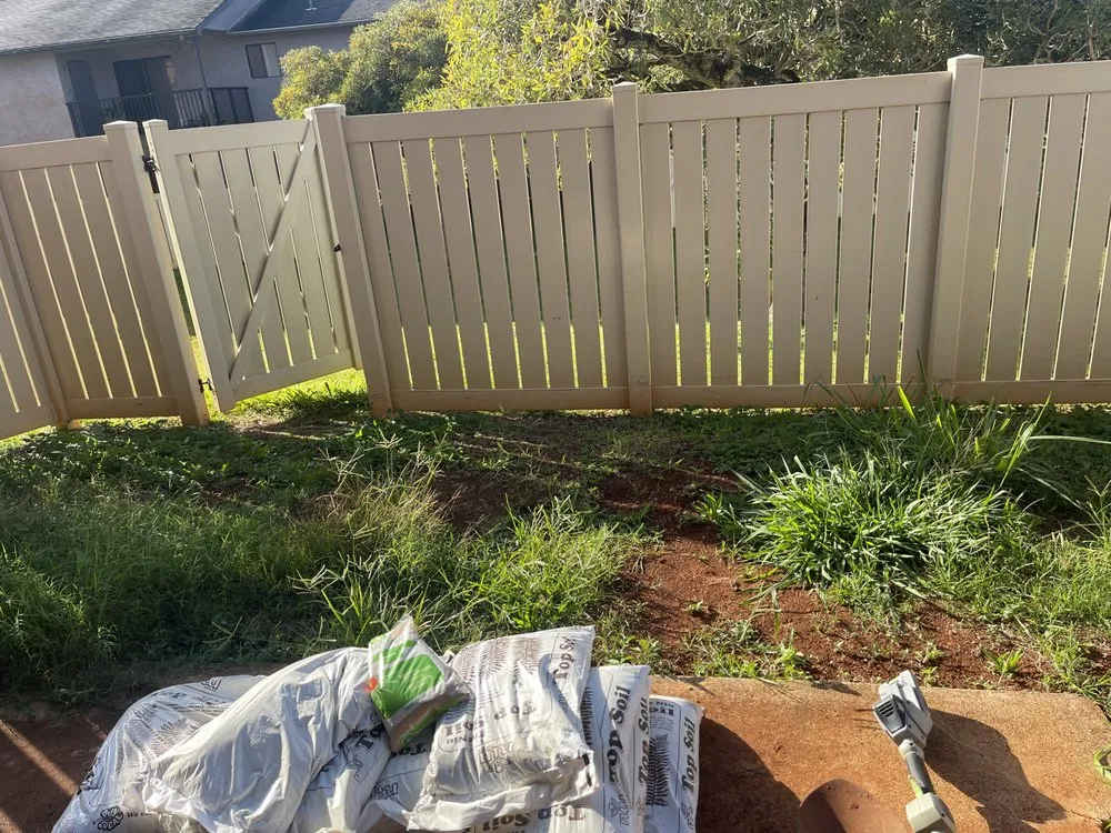 Professional yard cleanup service in Mililani, HI - Scutwork