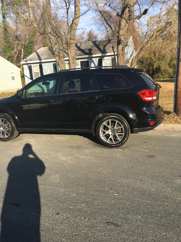 Custom landscaping services for beautiful yards in Laurel, DE by Scye Of Relief