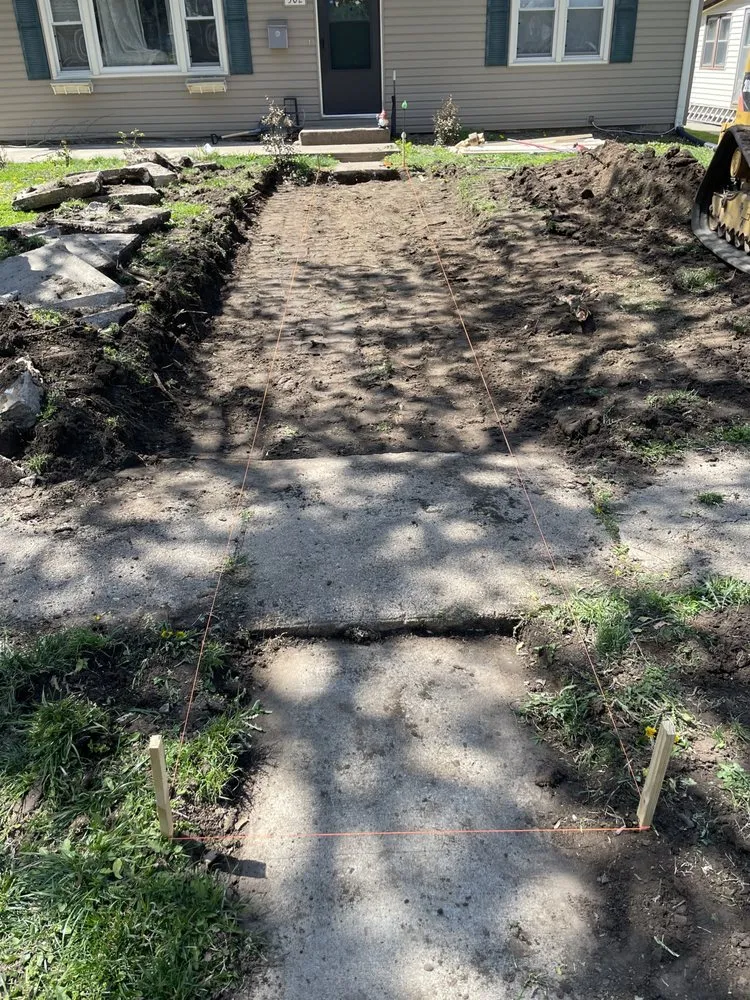 Affordable residential landscaping experts serving Meriden, KS - SD Excavating & Land Clearing