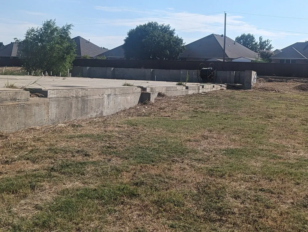 Affordable lawn mowing service in Arlington, TX - SD Lawn Care