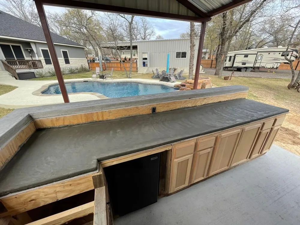 Professional landscape installation for year-round maintenance in San Antonio, TX by SD Patio & Garden