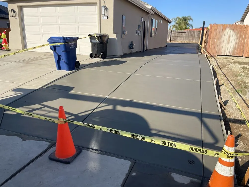 Custom landscaping services for year-round maintenance across Sacramento, CA - SD Professional Landscaping service