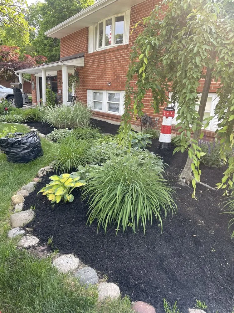 Affordable landscaping services with custom design across Dayton, OH - SDM Lawn Services