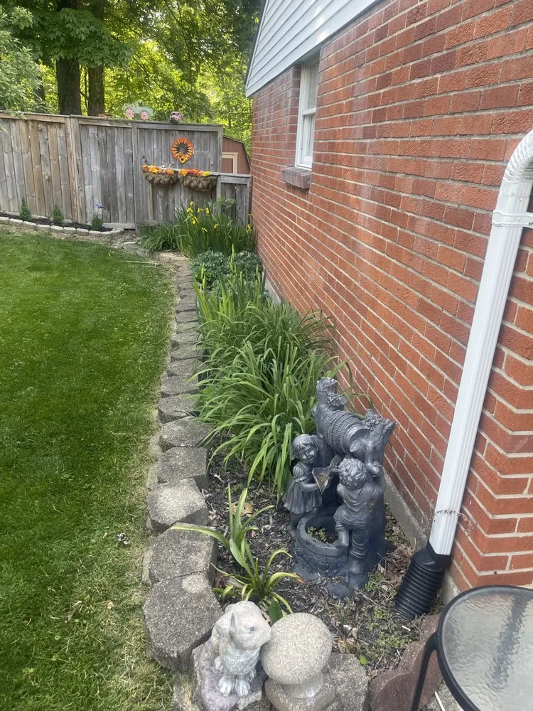 Reliable outdoor landscaping experts serving Dayton, OH - SDM Lawn Services