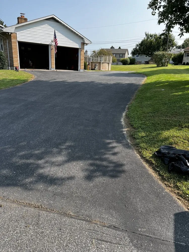 Top-rated landscape installation in Fruit Crove, FL by SDM Sealcoating