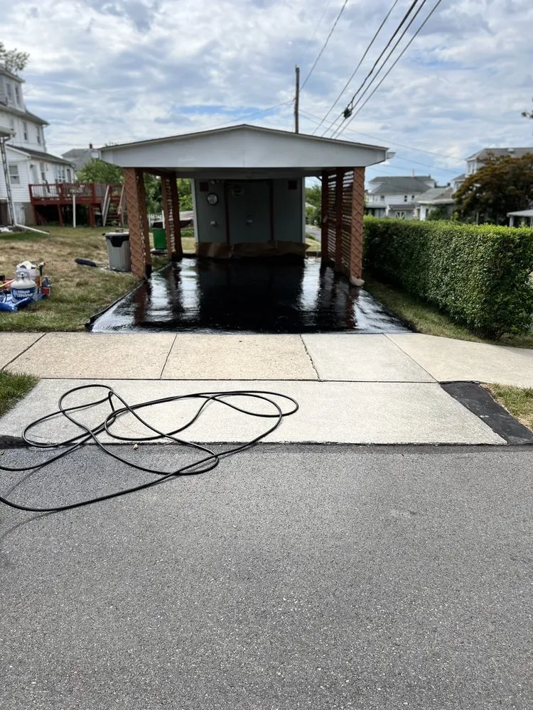 Expert yard maintenance in Fruit Crove, FL - SDM Sealcoating