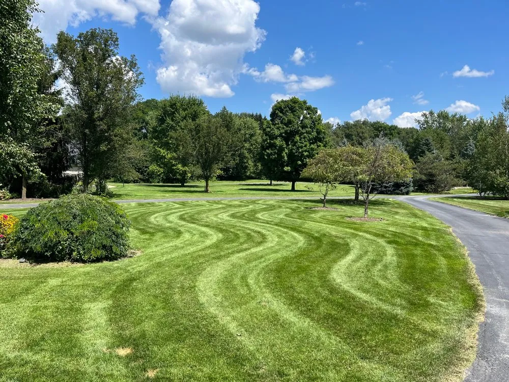 Top-rated residential landscaping in Plymouth, MI - SDR Outdoor Services