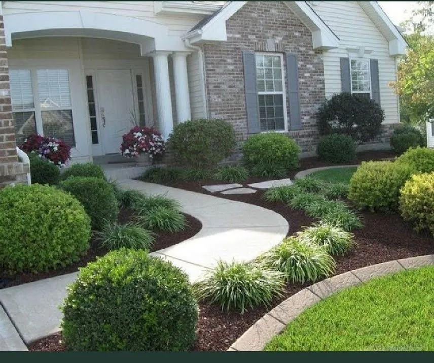 Affordable yard cleanup service experts serving Mastic, NY - SDV Landscaping LawnCare