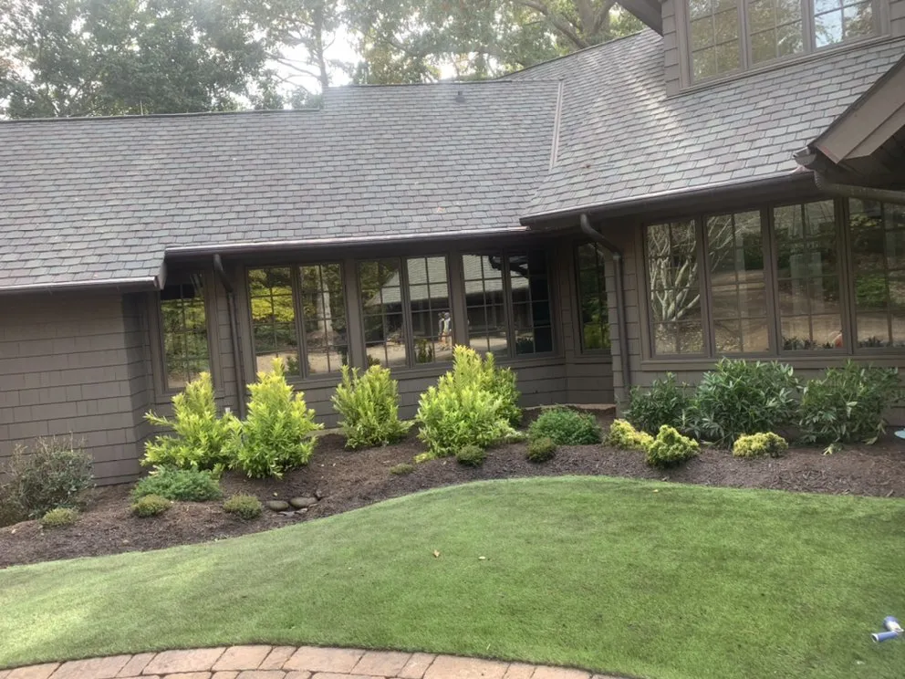 Top-rated garden landscaping experts serving Walhalla, SC - S&E Flores Landscaping