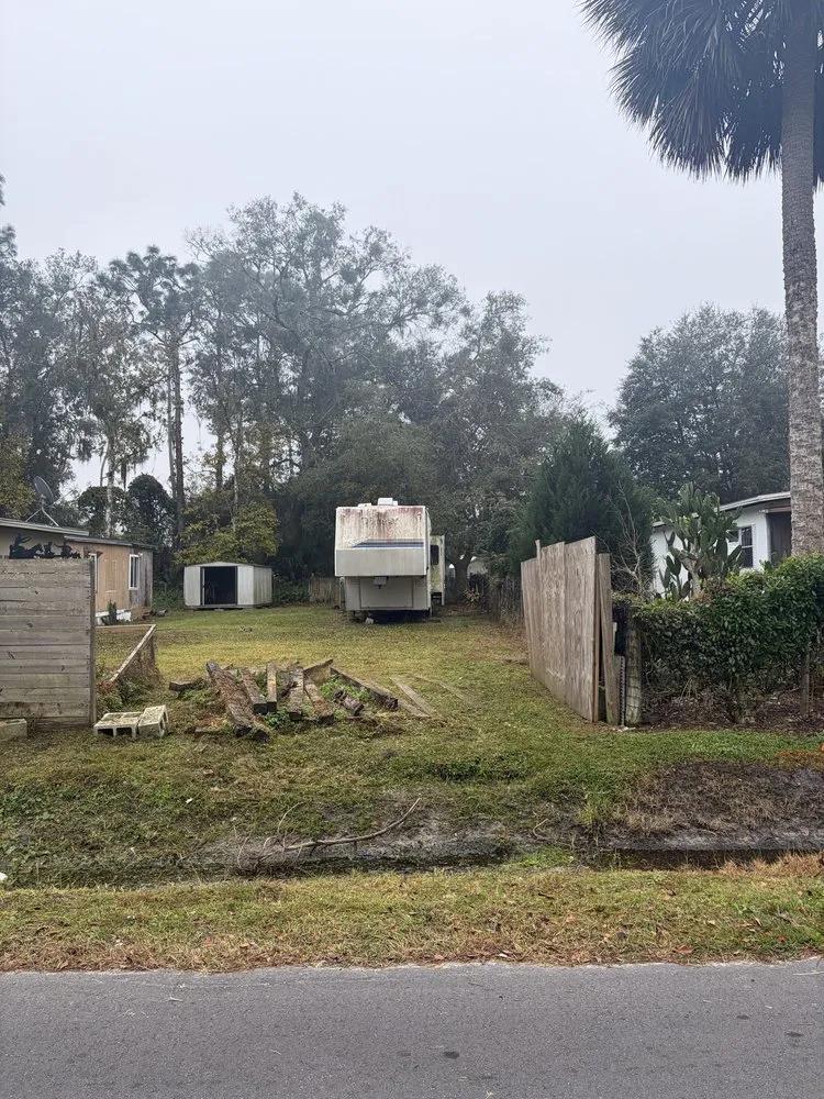 Expert lawn mowing service in Astor, FL by S&E lawn Maintenance