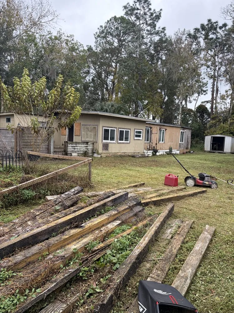 Top-rated lawn care service with custom design across Astor, FL - S&E lawn Maintenance