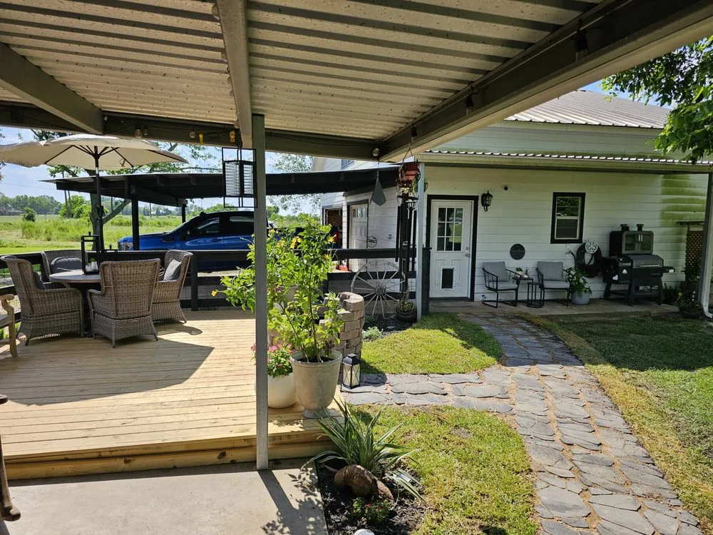 Reliable lawn mowing service near you across Dayton, TX - SE Services