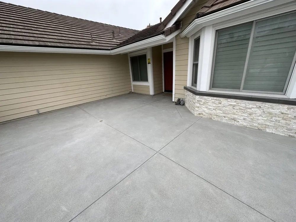 Custom lawn mowing service for beautiful yards in Orange, CA by Sea Breeze Landscaping Construction