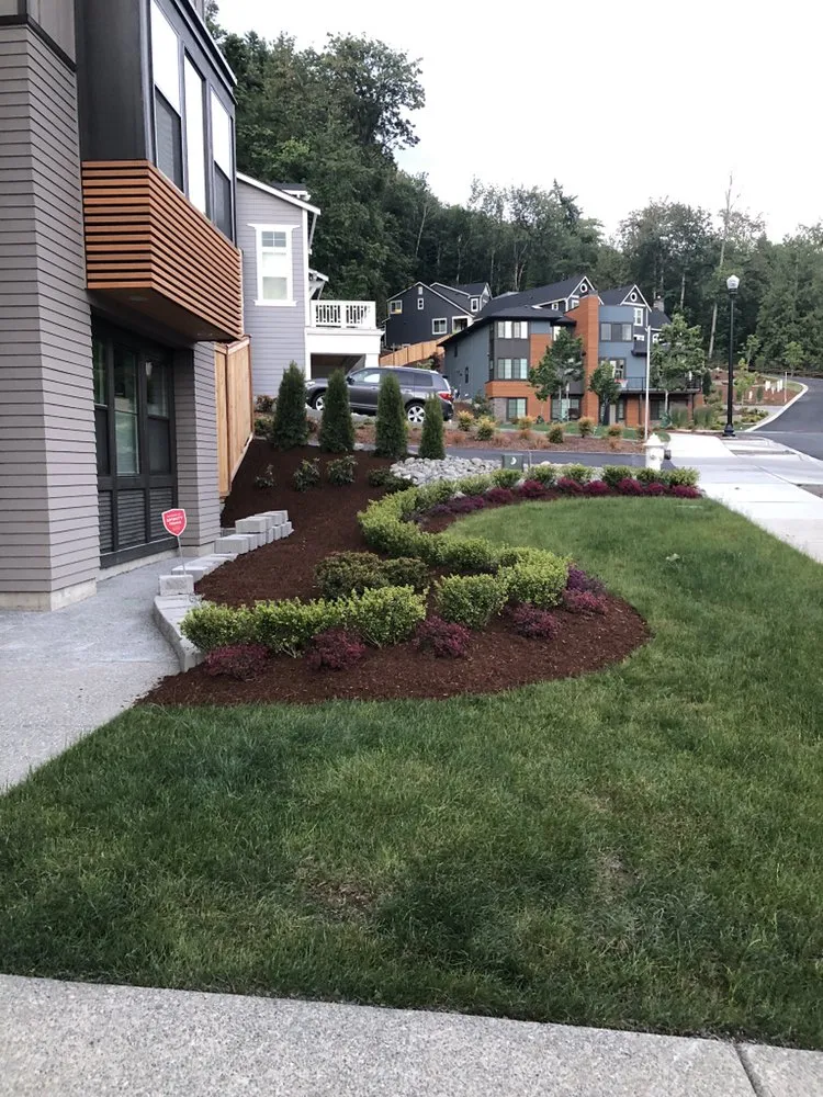 Custom lawn care service near you across Kenmore, WA - Sea-green lanscaping