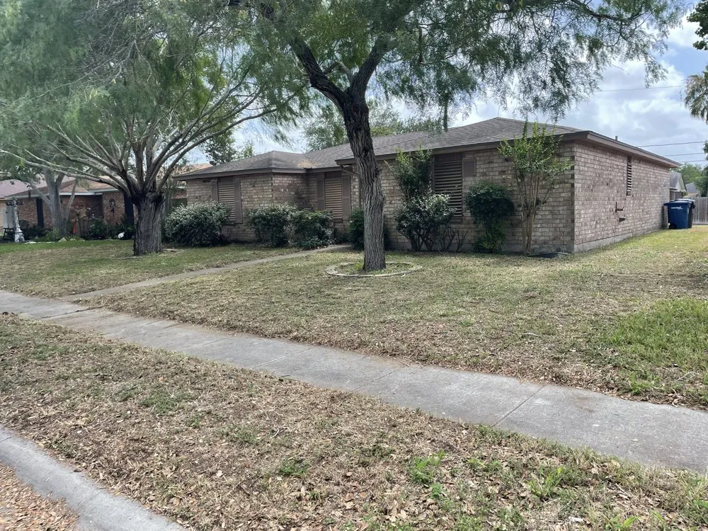 Local landscape installation in Corpus Christi, TX by Seabreeze Landscaping Services