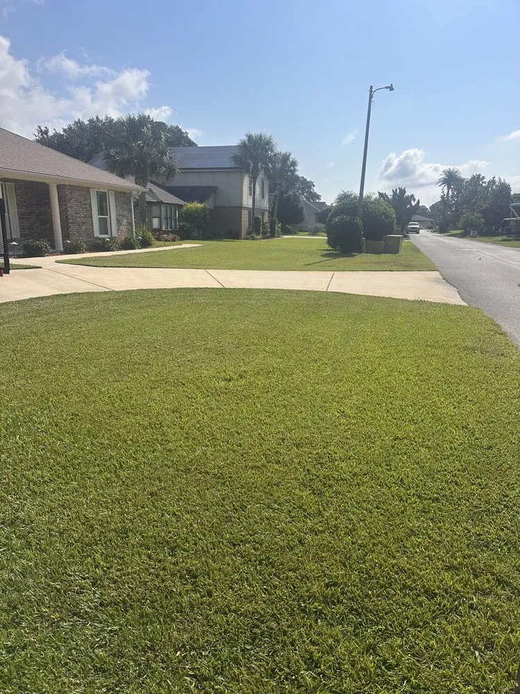 Trusted landscape installation in Navarre, FL - Seabreeze Property Service