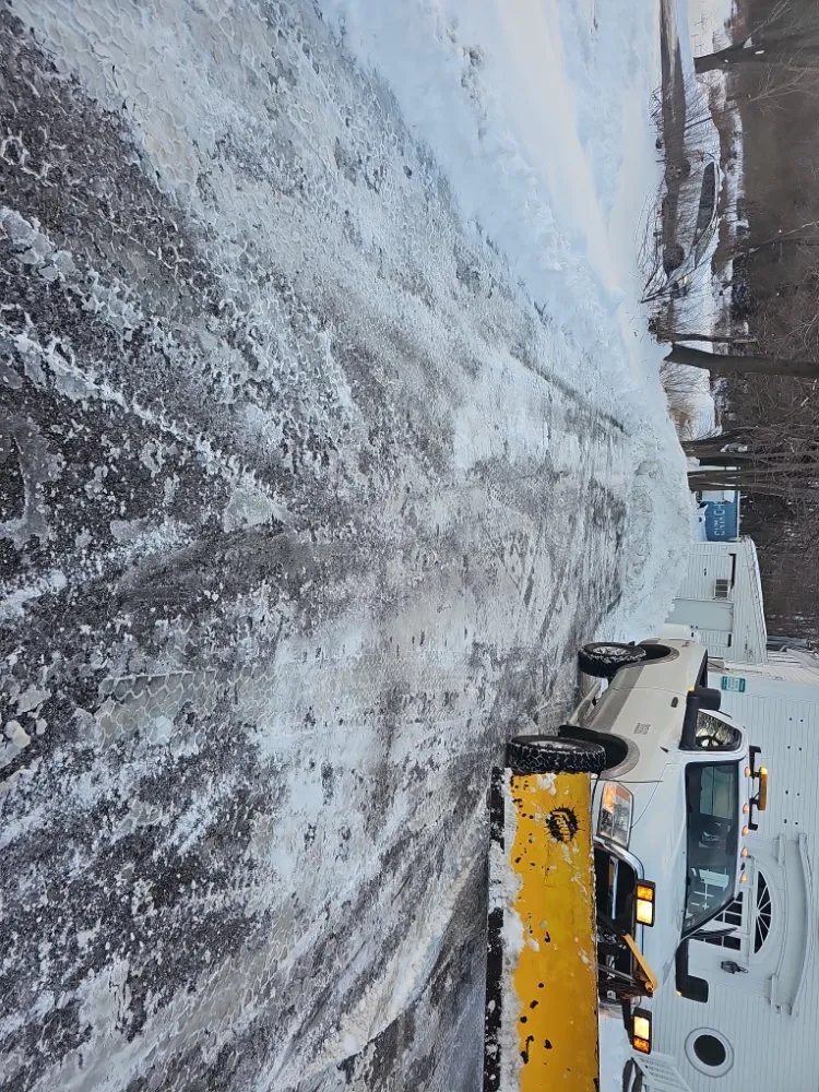 Local yard maintenance in Seabrook, NH - Seacoast Priority Services