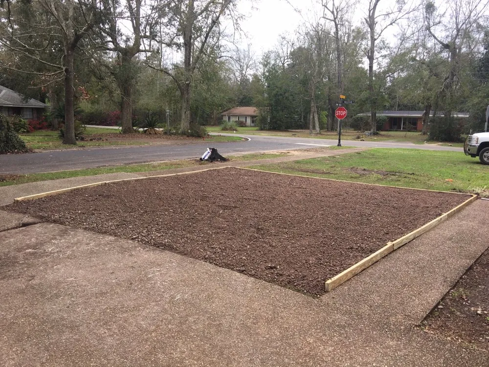 Reliable residential landscaping in Ocean Springs, MS by Seagull Point Landscaping