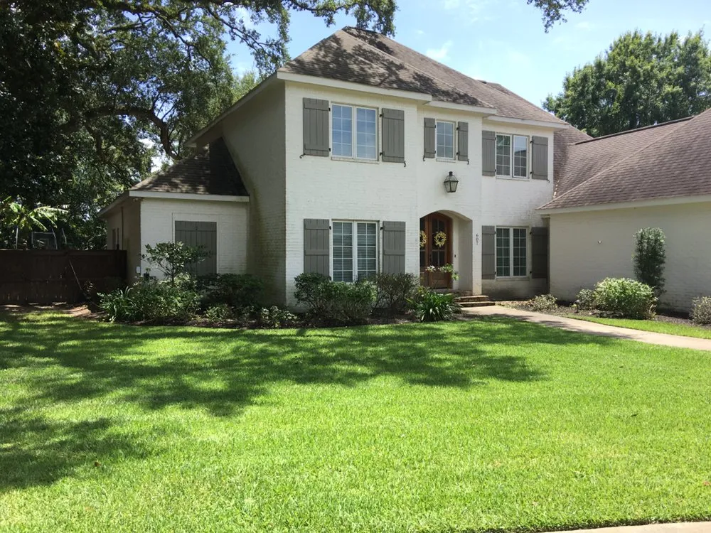 Trusted lawn mowing service for beautiful yards in Ocean Springs, MS by Seagull Point Landscaping