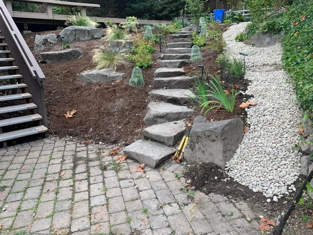 Expert garden landscaping for residential properties in Tacoma, WA by Seahawk Lawn Service