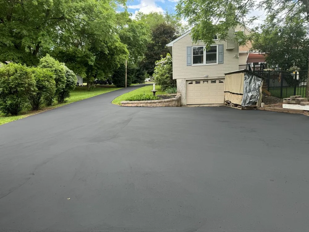 Custom landscaping services experts serving Quakertown, PA - Seal Pro & Landscape