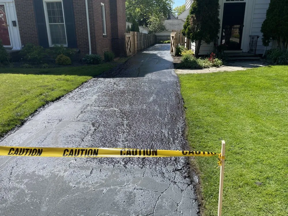 Expert lawn care service experts serving Garfield Heights, OH - Seal The Deal Property Management