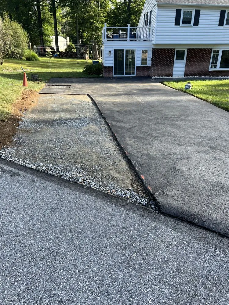 Reliable outdoor landscaping near you across Newark, DE - Sealer Guys