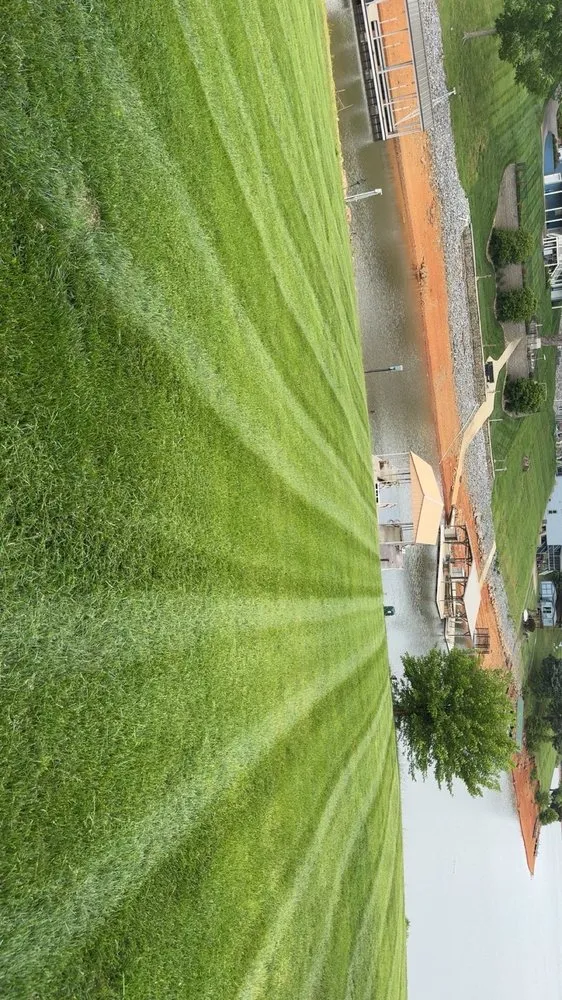 Local lawn mowing service in Russellville, TN - Seals Property Management