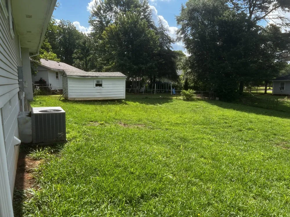 Top-rated landscaping services in Gaffney, SC by Sealy's Lawn Care and Handyman Services