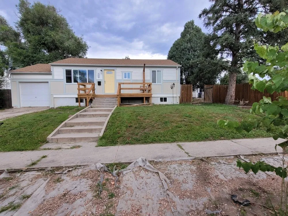 Top-rated residential landscaping for year-round maintenance in Colorado Springs, CO by Sean & David's Yard Work