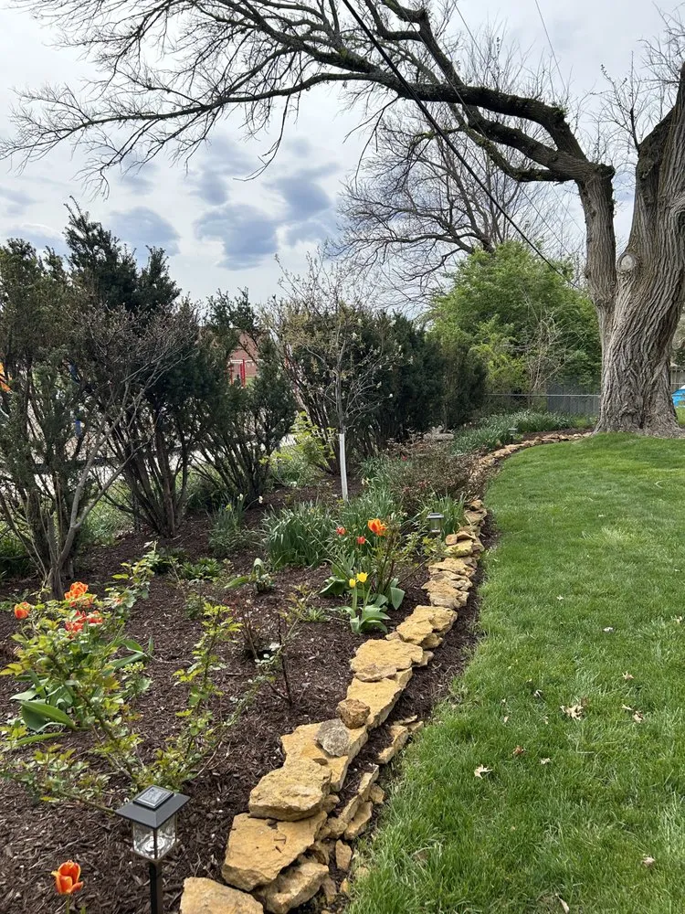 Custom lawn mowing service in Lawrence, KS - Sean Buerger Landscaping Design