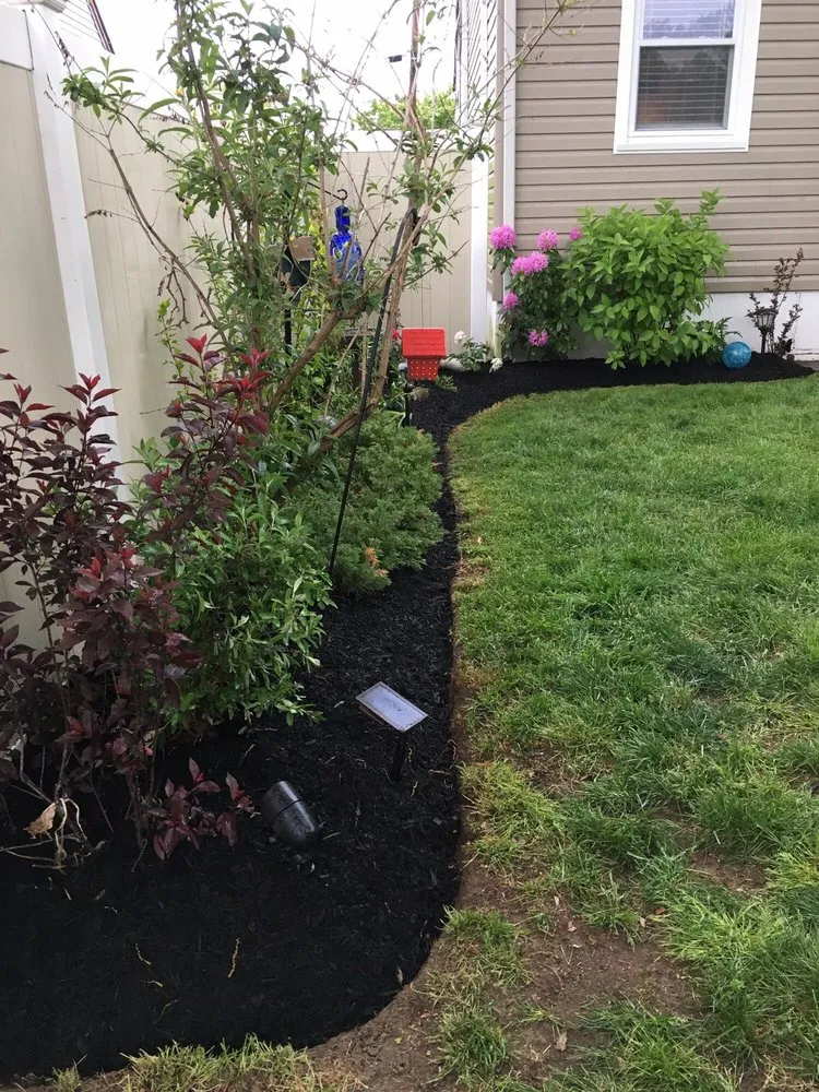 Local residential landscaping experts serving Keansburg, NJ - Sean Tonne Lawn Care