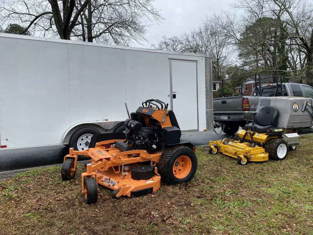 Top-rated lawn mowing service in Columbia, SC by Sean's Lawn Care