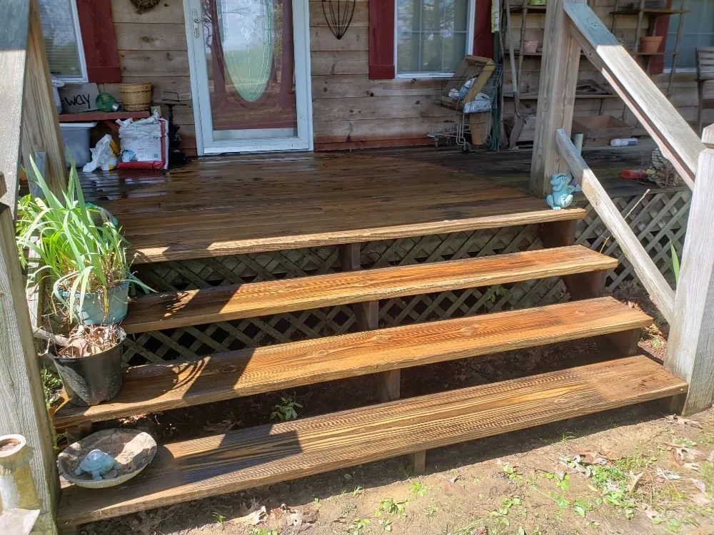 Top-rated garden landscaping for year-round maintenance in Cleveland, TN by Sean's Lawns