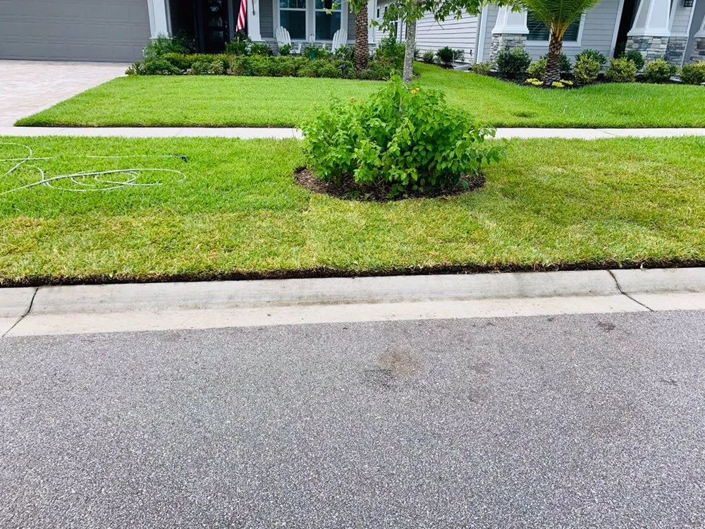 Custom landscape installation experts serving Jacksonville Beach, FL - Seans Lawns