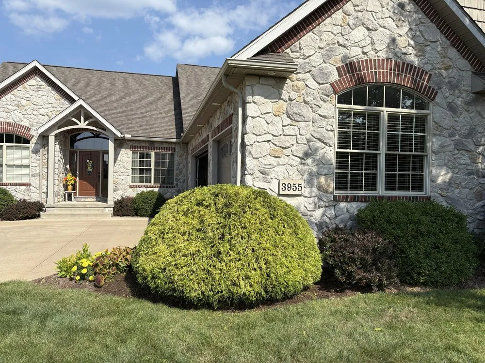 Custom lawn care service for beautiful yards across Wooster, OH - Sean's Outdoor Services